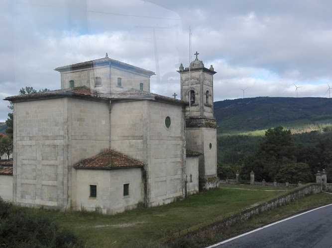 Fotografia tomada fuera de Maderas Gómez Orense - Empresa maderera en Piñor, Orense