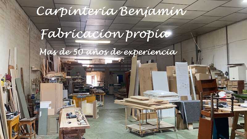 Fotografia tomada fuera de Muebles y Carpintería Benjamín - Carpintería en Don Benito, Badajoz