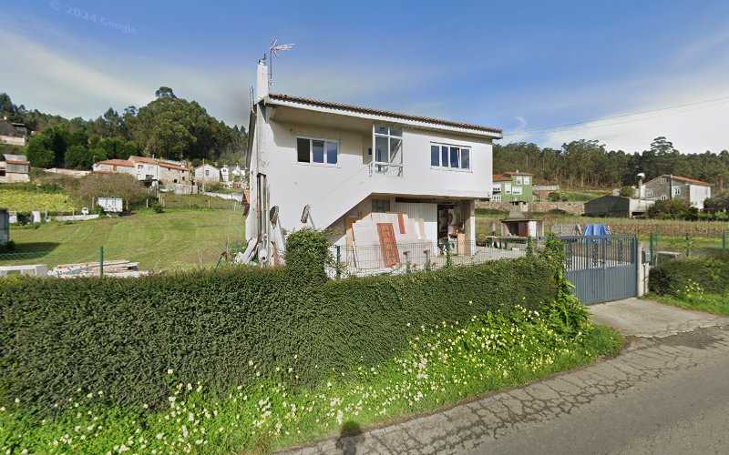 Fotografia tomada fuera de Carpintería Eloy - Furniture maker en Anzobre, A Coruña