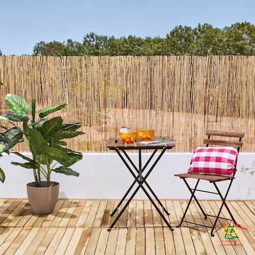 Fotografia tomada fuera de LLORENTE LA ESPERANZA, S.L. - Tienda de materiales para la construcción en Cistérniga, Valladolid