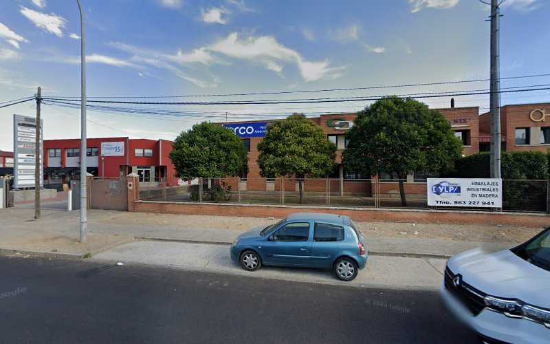 Fotografia tomada fuera de Kerco - Tienda de suministros para trabajar la madera en Valladolid, Valladolid