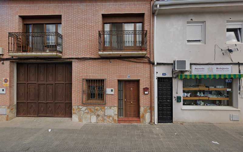 Fotografia tomada fuera de LOPSER, S.L. - Carpintero en El Casar, Guadalajara