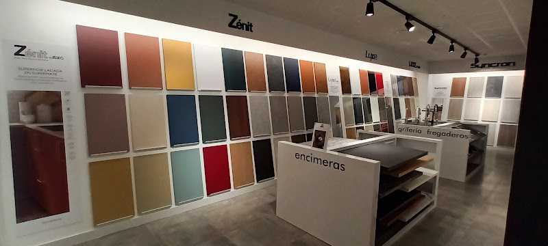 Fotografia tomada fuera de Saami.Kitchen y armarios - Tienda de muebles de cocina en Candelaria, Santa Cruz de Tenerife