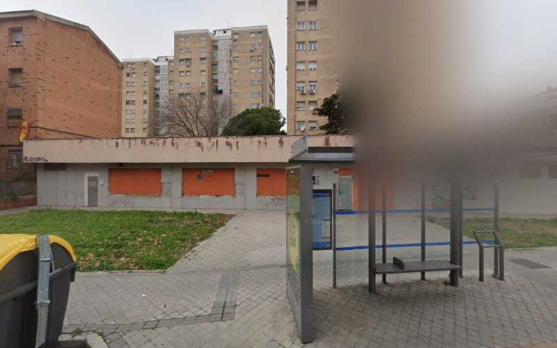 Fotografia tomada fuera de Carpintería Aluminio Cital - Carpintería metálica y de aluminio en Madrid, Madrid