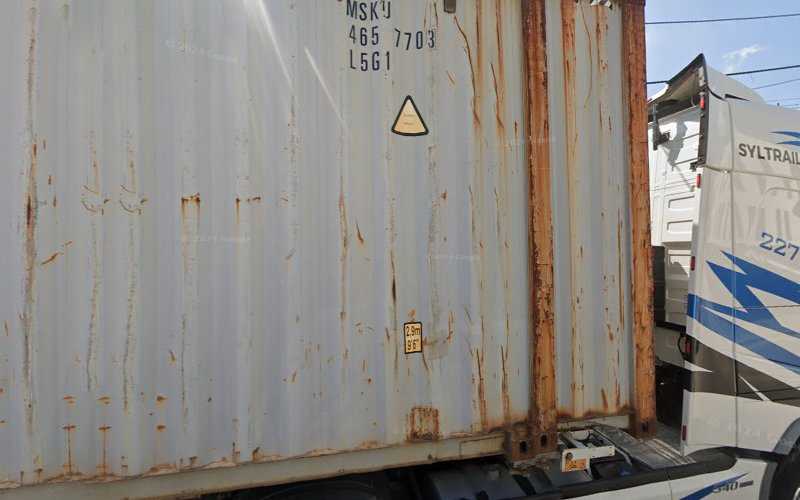 Fotografia tomada fuera de Detoyma3 - Metal·listeria en Badalona, Barcelona