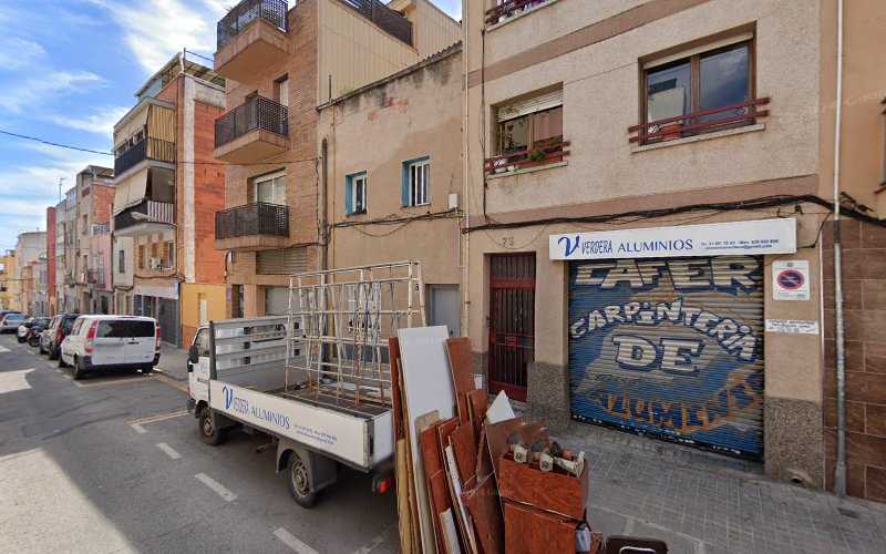 Fotografia tomada fuera de Cafer - Carpintería metálica y de aluminio en Badalona, Barcelona