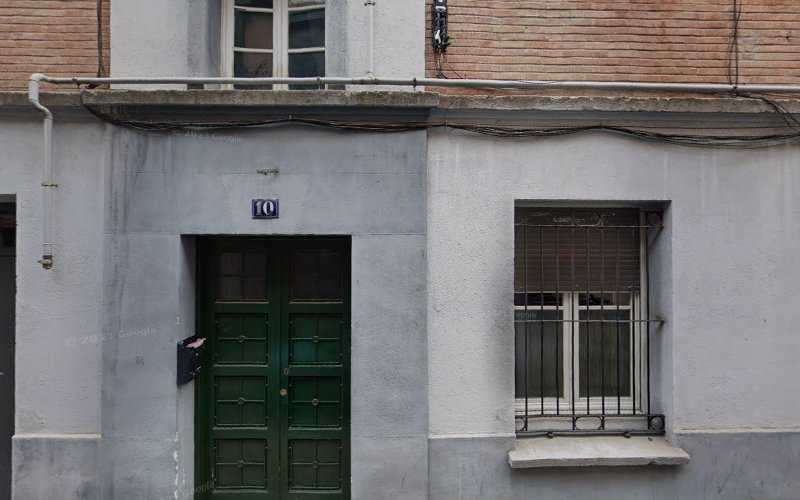 Fotografia tomada fuera de Carpintería la Navarra S. L. - Tienda de armarios en Madrid, Madrid