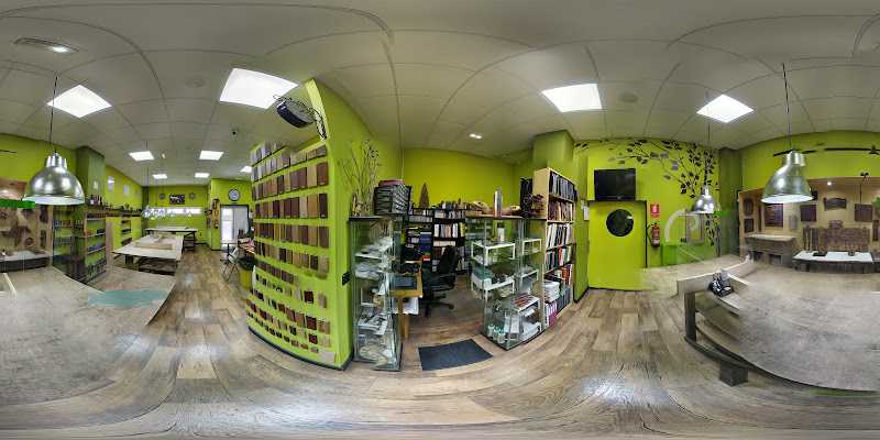 Fotografia tomada fuera de ASTURTALLA - Escuela en Gijón, Asturias