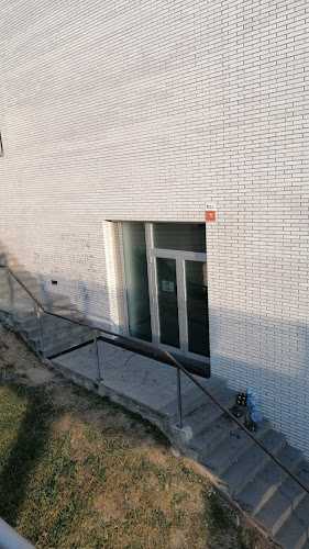 Fotografia tomada fuera de Fusteria Ramon Pou - Carpintería en Arbúcies, Girona