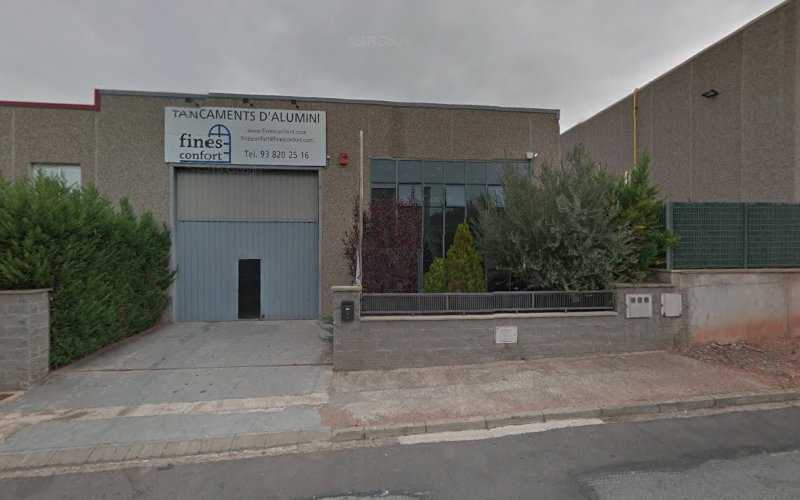 Fotografia tomada fuera de fines confort - Metalwork en Artés, Barcelona