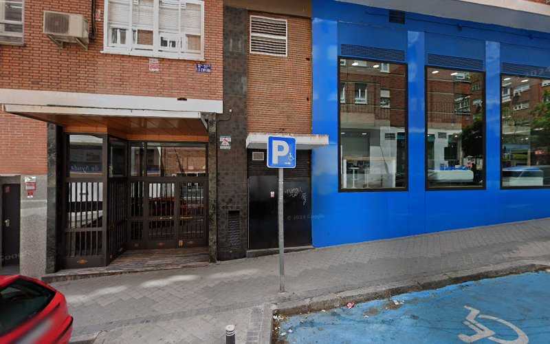 Fotografia tomada fuera de de buenas maderas - Carpintería en Madrid, Madrid