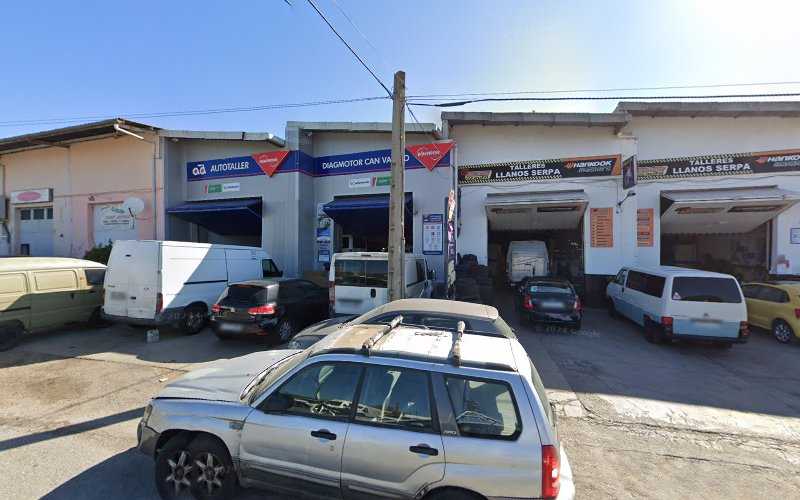 Fotografia tomada fuera de GUNSHA S.L - Carpintero en Palma, Baleares