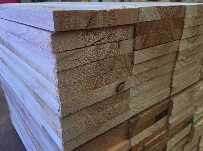 Fotografia tomada fuera de ▷Vigas decorativas rústicas de madera - Fabricante de vigas en Castellanos de Moriscos, Salamanca
