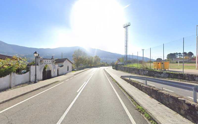 Fotografia tomada fuera de Muebles J Muñoz - Carpintería en Ávila, Ávila