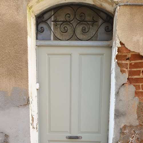 Fotografia tomada fuera de Montajes Profesionales Zamora - Carpintero en Zamora, Zamora