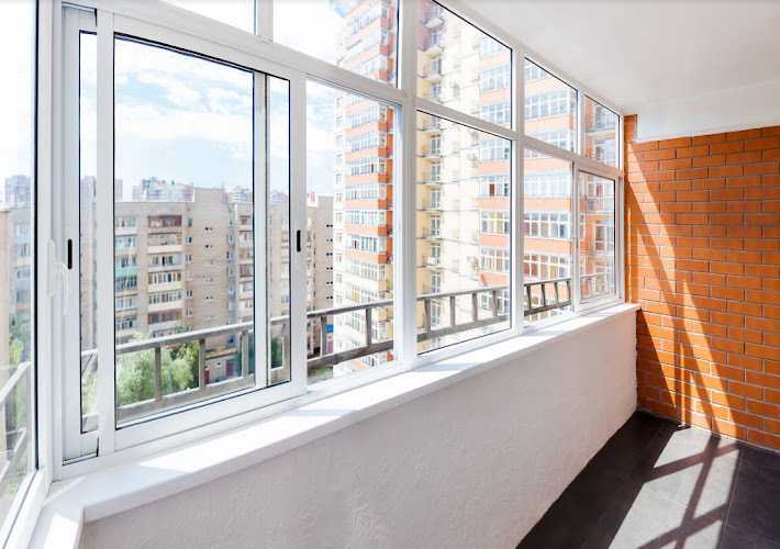 Fotografia tomada fuera de JOCA - Carpintería metálica y de aluminio en Cerdanyola del Vallès, Barcelona