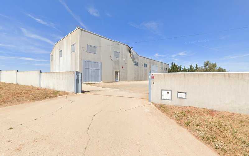 Fotografia tomada fuera de José Yañez - Carpintero en Castellanos de Villiquera, Salamanca