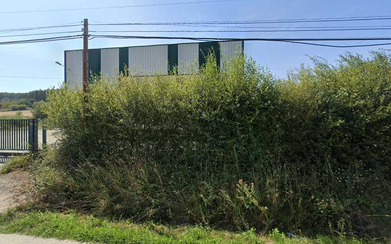 Fotografia tomada fuera de Metalfra - Taller de metalurgia en San Sadurniño, A Coruña