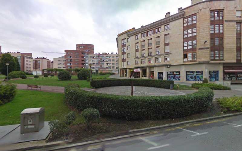 Fotografia tomada fuera de Picapinos - Carpenter en Pola de Siero, Asturias