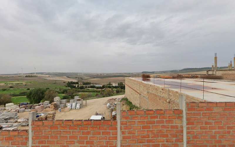 Fotografia tomada fuera de Carpintería Juan Miguel - Carpintero en Paterna de Rivera, Cádiz