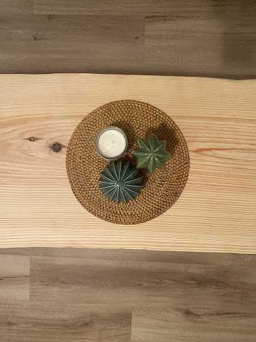 Fotografia tomada fuera de Soul Wood Fusters - Fusteria en Molins de Rei, Barcelona