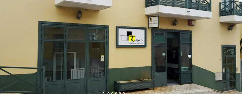 Fotografia tomada fuera de Aluminios Tagoror - Carpintería metálica y de aluminio en Tacoronte, Santa Cruz de Tenerife