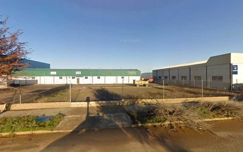 Fotografia tomada fuera de Carpintería Sante - Carpintería en Almadén, Ciudad Real