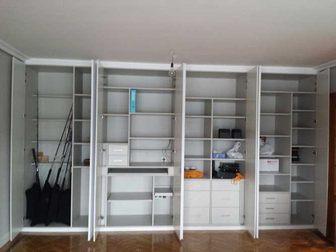 Fotografia tomada fuera de DIPROCA BERRI SLL - Carpintero en Irun, Guipúzcoa