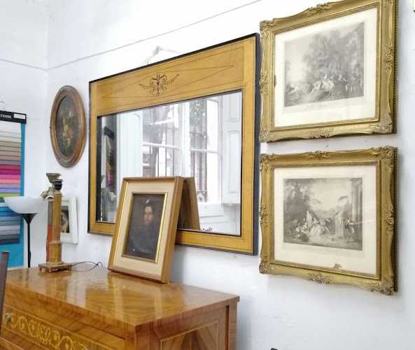 Fotografia tomada fuera de Soler Arellano Barcelona - Servicio de restauración de muebles antiguos en Barcelona, Barcelona