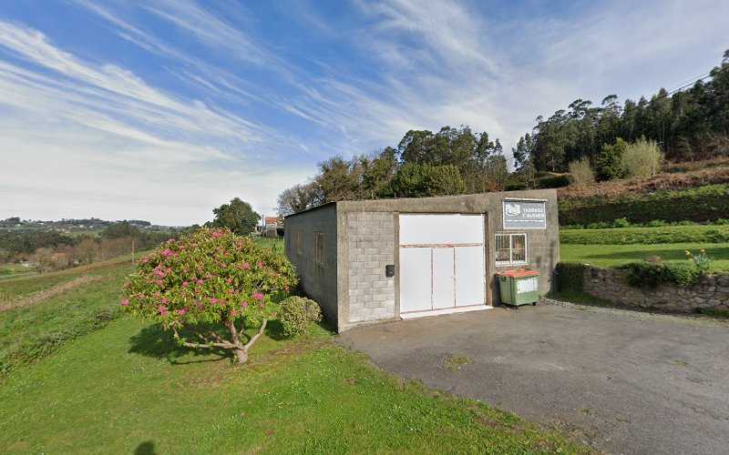 Fotografia tomada fuera de Aluminios Taboada Y Alonso S C - Carpintería metálica y de aluminio en Abegondo, A Coruña