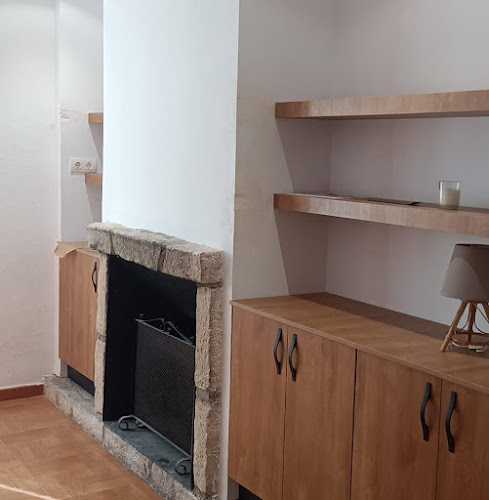 Fotografia tomada fuera de Carpintería Vera - Carpintería en Yecla, Murcia