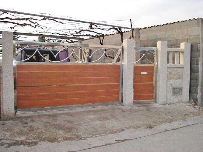 Fotografia tomada fuera de Carpintería Metálica Brunos - Carpintería metálica y de aluminio en Sanxenxo, Pontevedra