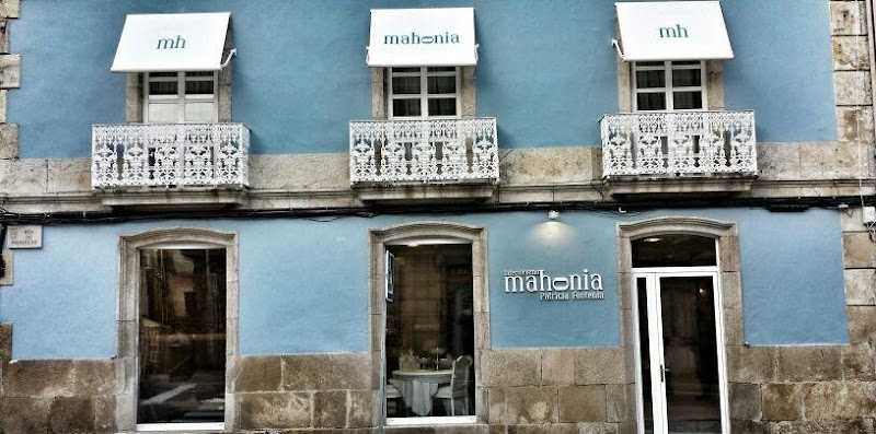 Fotografia tomada fuera de MAHONIA - Tienda de muebles en Sanxenxo, Pontevedra