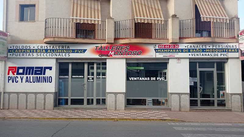 Fotografia tomada fuera de Romar Pvc y Aluminios - Taller de instalación de puertas y ventanas en Santa Fe, Granada