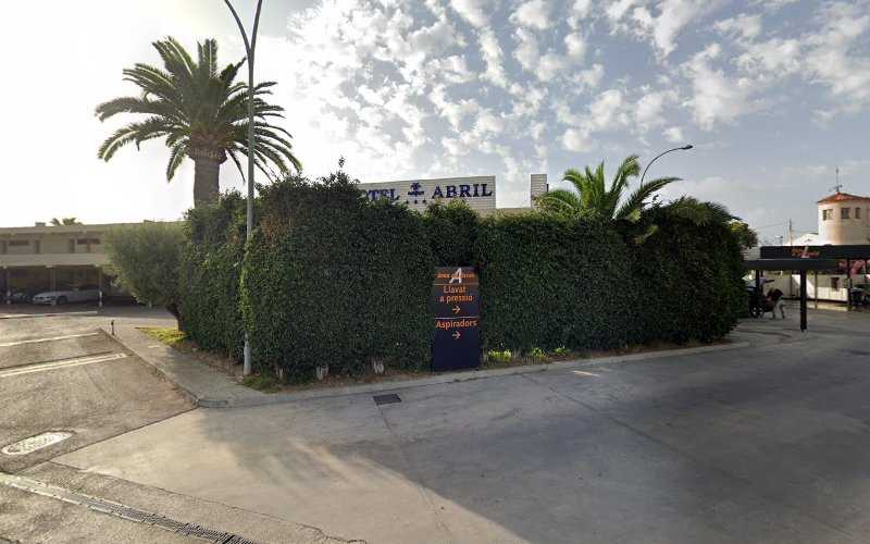 Fotografia tomada fuera de Alumans XXI - Carpintero en Sant Joan d'Alacant, Alicante