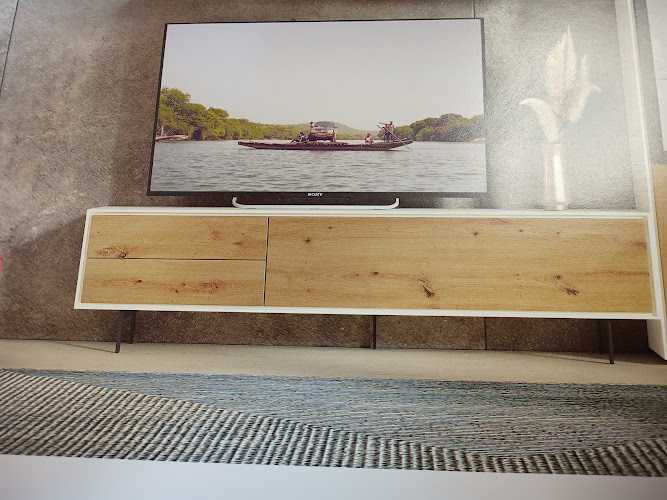 Fotografia tomada fuera de Muebles Salteras S.L - Tienda de muebles en Salteras, Sevilla