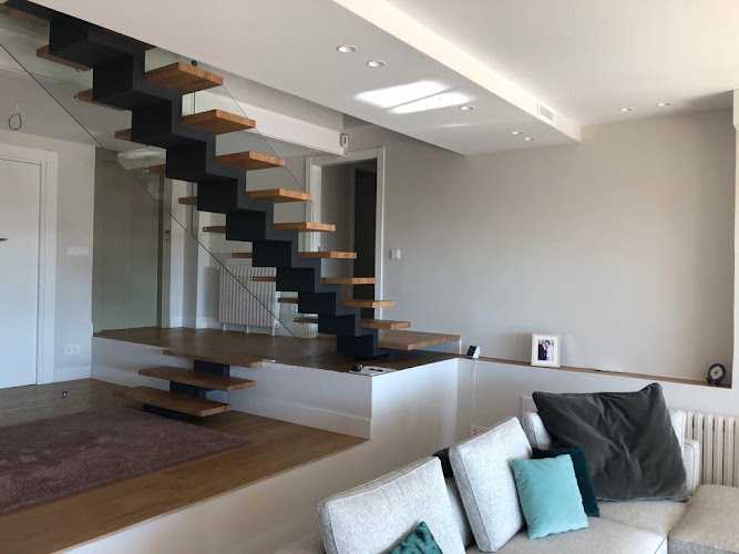 Fotografia tomada fuera de JB Carpinteria. Cocinas y Armarios - Carpintería en Sabadell, Barcelona