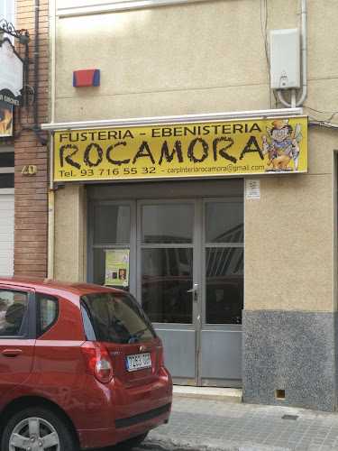 Fotografia tomada fuera de Rocamora Fusters - Establecimiento de venta de madera en Sabadell, Barcelona