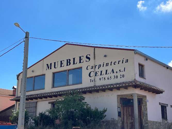 Fotografia tomada fuera de Muebles Carpinteria Cella - Tienda de muebles en Cella, Teruel