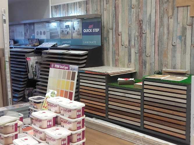 Fotografia tomada fuera de Grupo Lober Ripollet - Tienda de pinturas en Ripollet, Barcelona