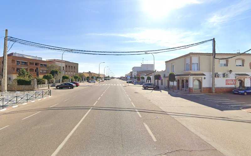 Fotografia tomada fuera de Manuel Moreno Ordóñez - Fábrica de muebles en Talavera la Real, Badajoz