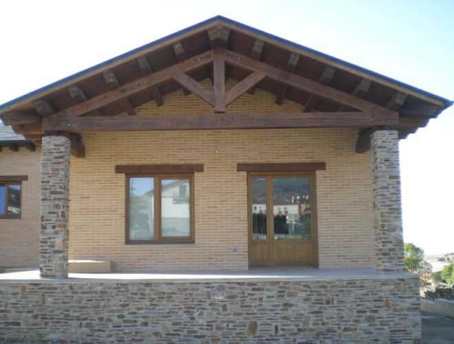 Fotografia tomada fuera de José Luis De Prado S.L. - Carpintero en Otero de Herreros, Segovia