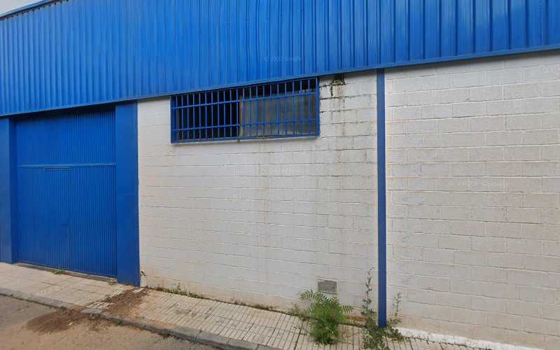 Fotografia tomada fuera de Muebles Y Carpinteria Vera SL - Fábrica de muebles en Loja, Granada