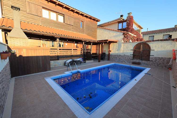 Fotografia tomada fuera de La Alcoholera - Cabaña en Valtierra, Navarra