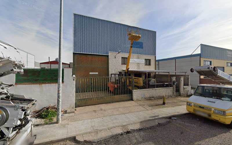 Fotografia tomada fuera de Cespi S.L. - Tienda de armarios en Valmojado, Toledo