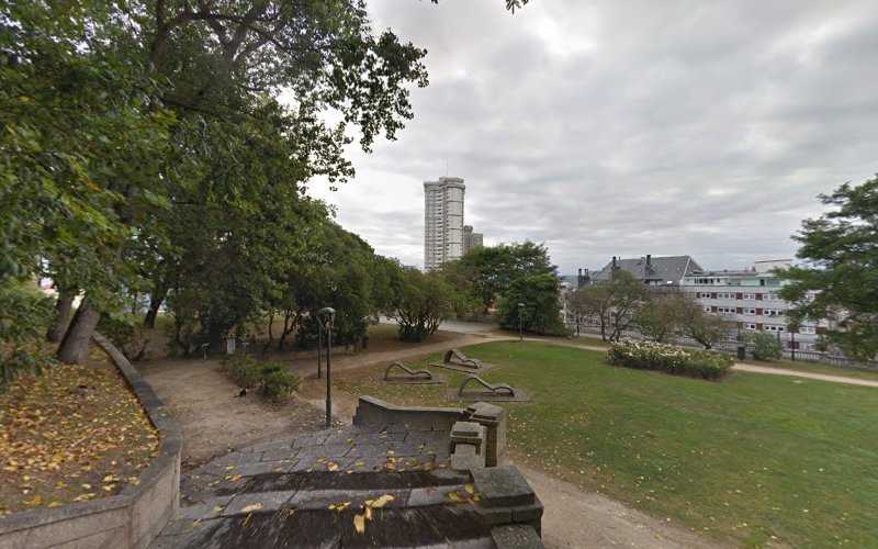 Fotografia tomada fuera de Metálicas Boquete - Carpintería metálica y de aluminio en Queixas ( Santa María ), A Coruña