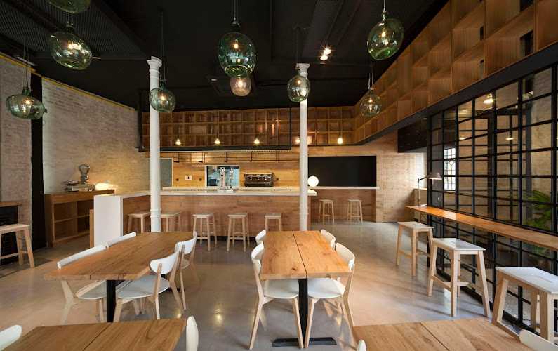 Fotografia tomada fuera de Legno Carpintería - Carpintería en Olivares, Sevilla