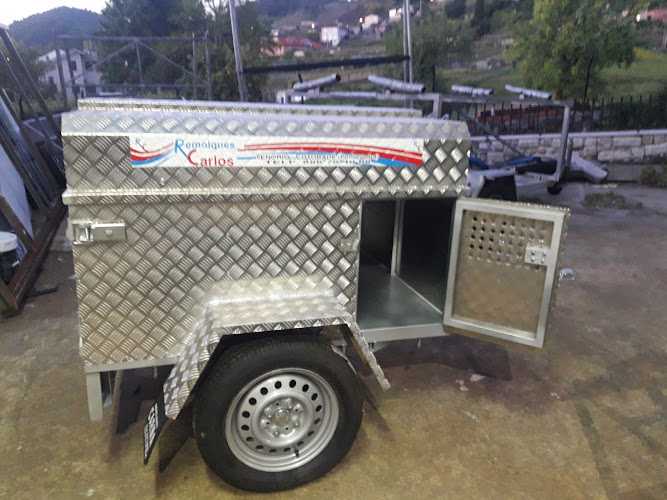 Fotografia tomada fuera de Remolques Carlos - Fabricante de remolques en Barro, Pontevedra