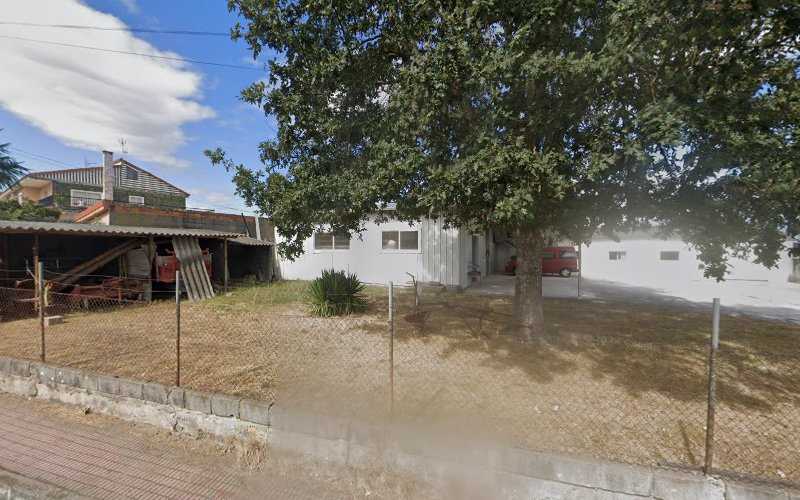 Fotografia tomada fuera de Aljor Taboadela S. C. - Metalwork en O Outeiro, Orense