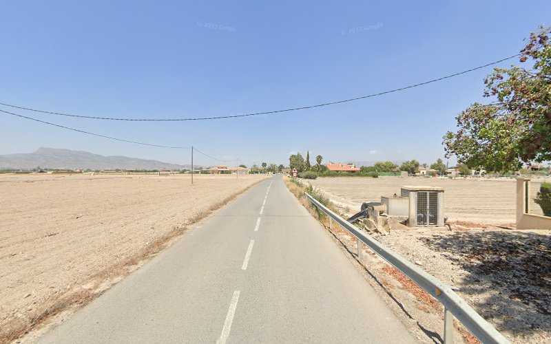 Fotografia tomada fuera de JUSAMU SL - Carpintero en Campillo, Murcia